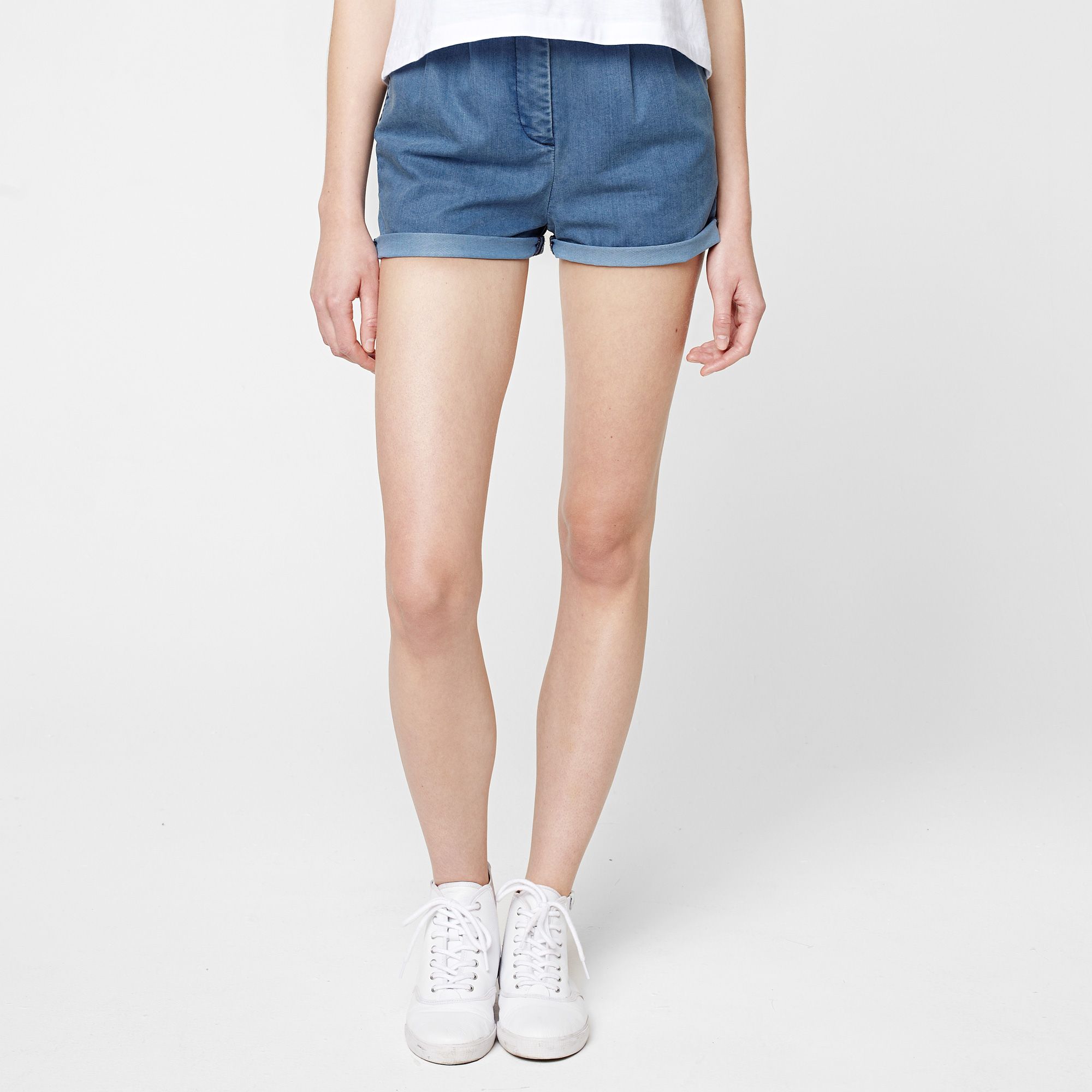  Lacoste Live shorts Women