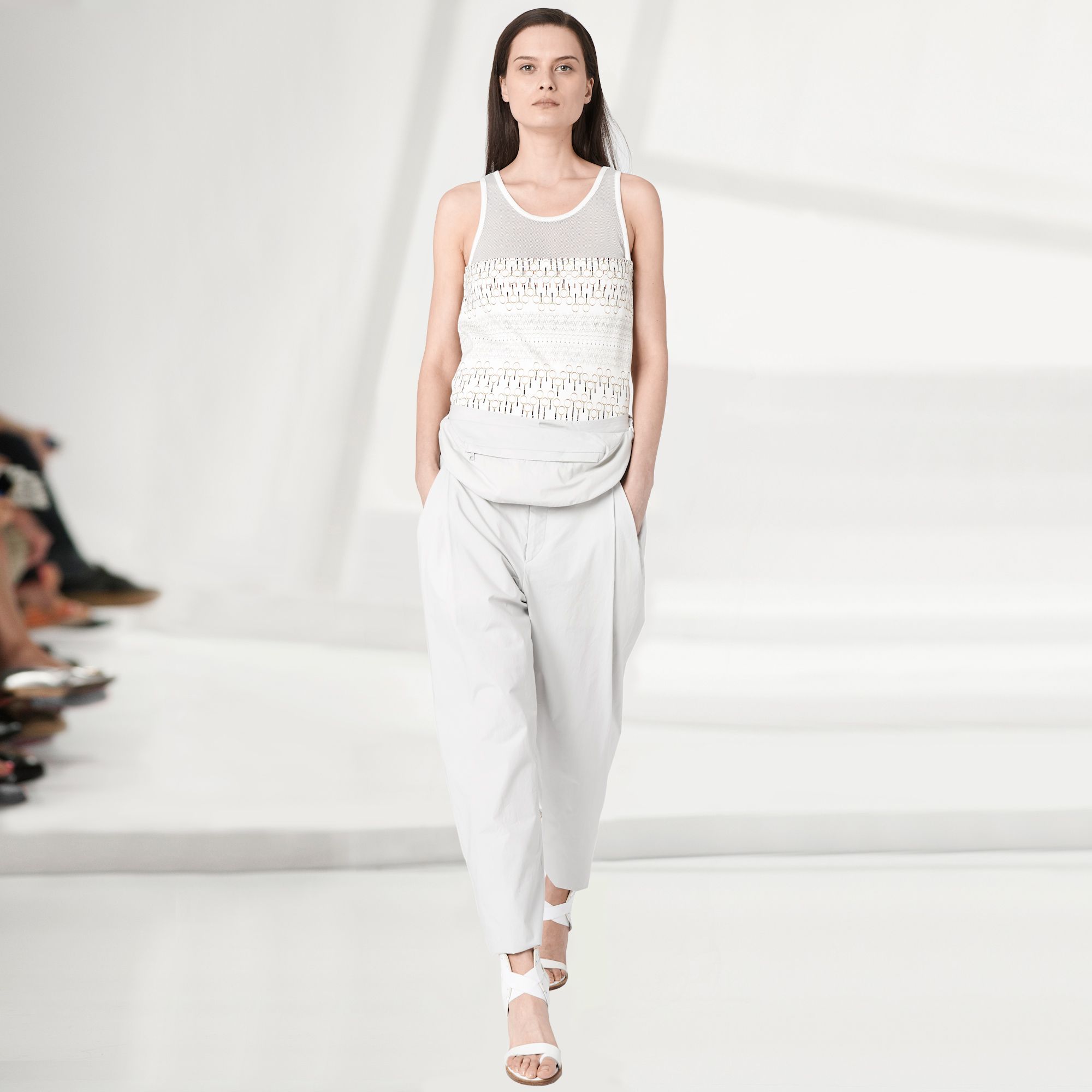 Lacoste Fashion Show trousers in cotton and linen. Women